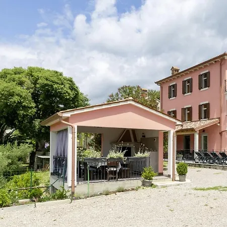 Villa Oliva Vilea In Sveta Marina - Haus Fuer 8 Personen *